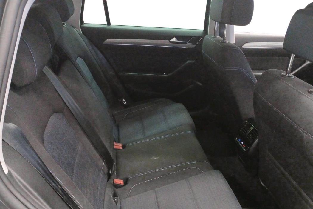 Volkswagen Passat 2019