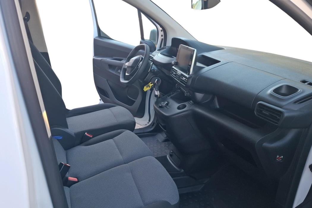 PEUGEOT PARTNER 2020