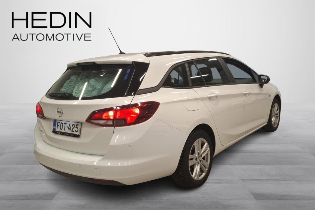 OPEL ASTRA 2021