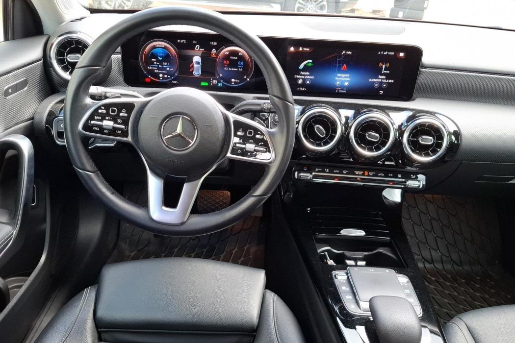 Mercedes-Benz A 2022