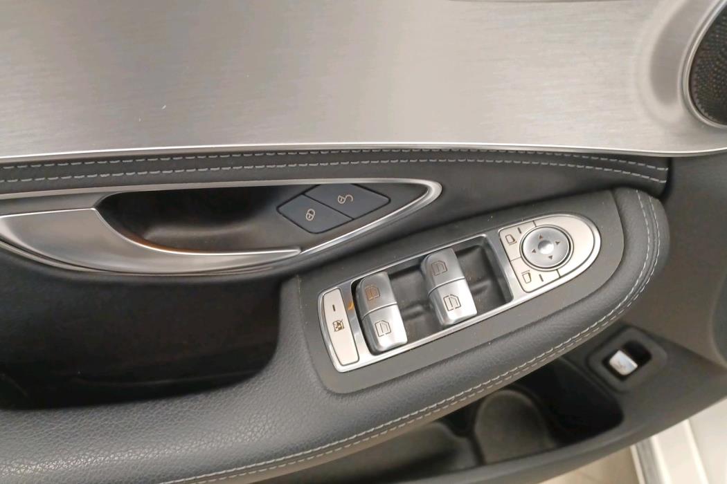 Mercedes-Benz C 2014