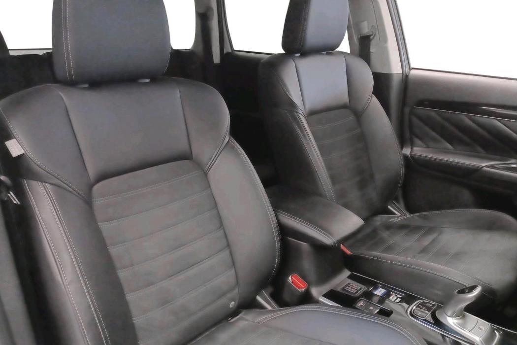 Mitsubishi Outlander PHEV 2019