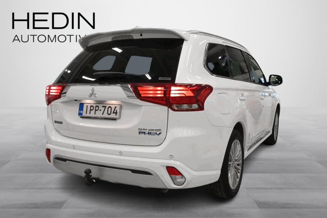 Mitsubishi Outlander PHEV 2019