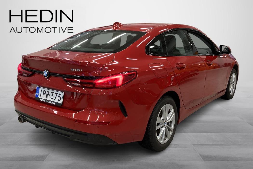 BMW 218 2021