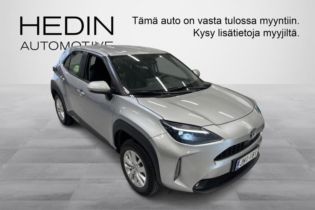 TOYOTA Yaris Cross 2024
