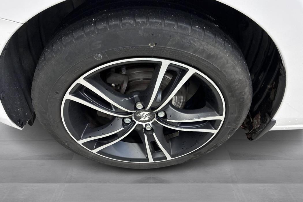 MAZDA Mazda2 2016
