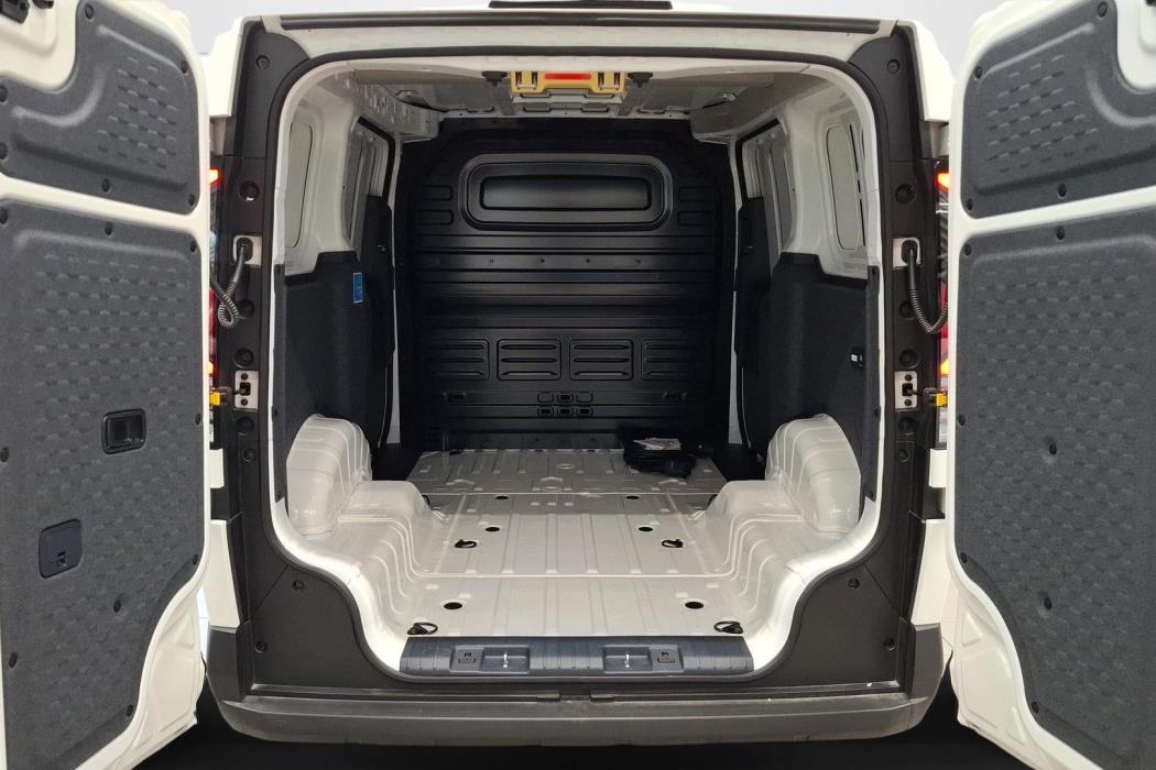 Kia PV5 Cargo 2025
