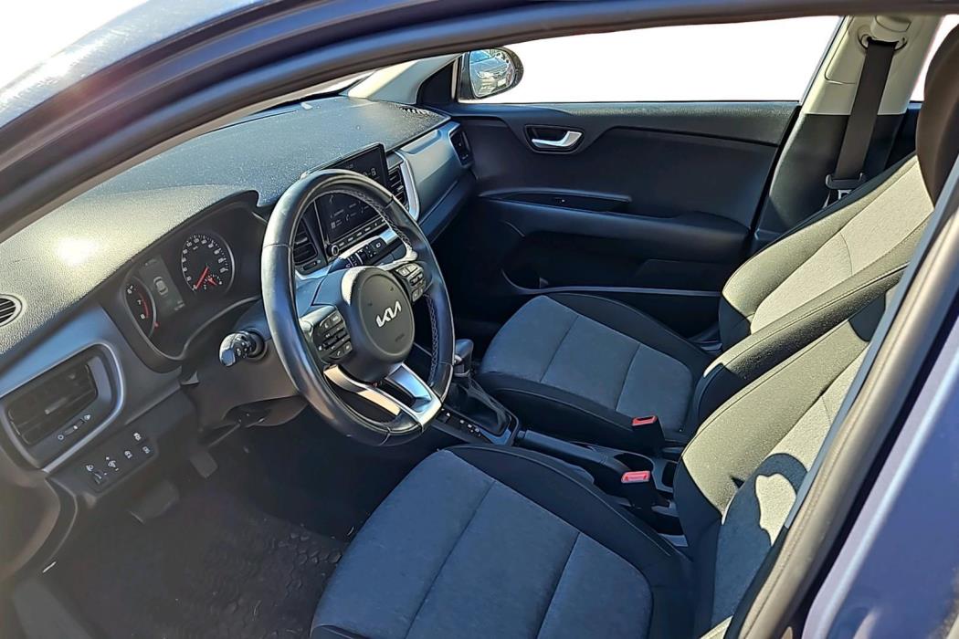 KIA STONIC 2024