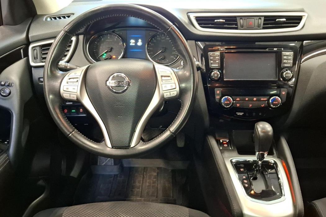 NISSAN Qashqai 2017