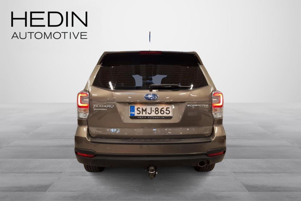 SUBARU FORESTER 2017