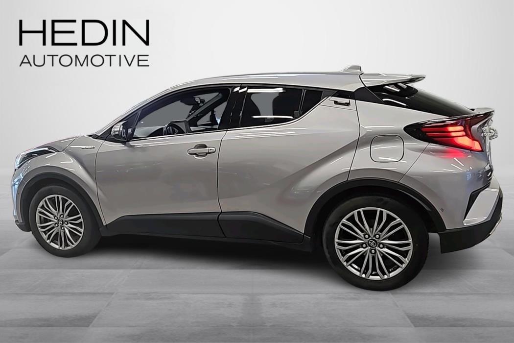 TOYOTA C-HR 2021