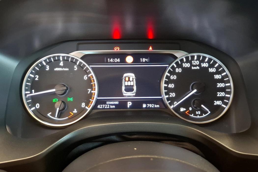NISSAN Qashqai 2024