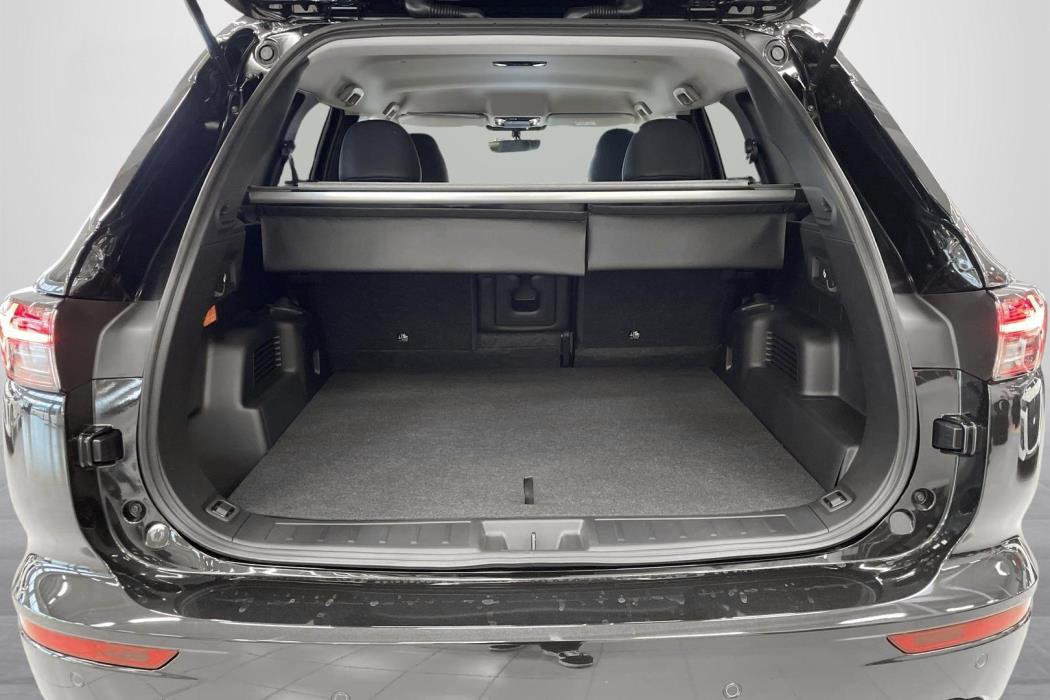 Mitsubishi Outlander 2025