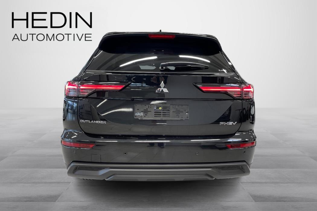 Mitsubishi Outlander 2025