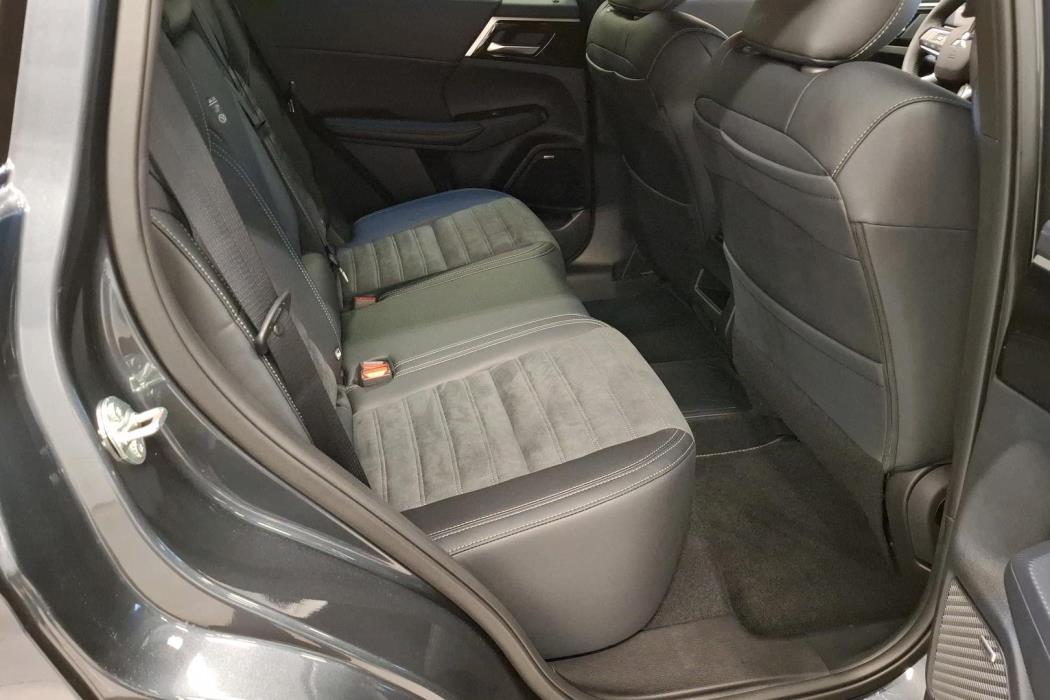 Mitsubishi Outlander 2026