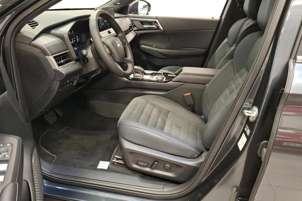 Mitsubishi Outlander 2026