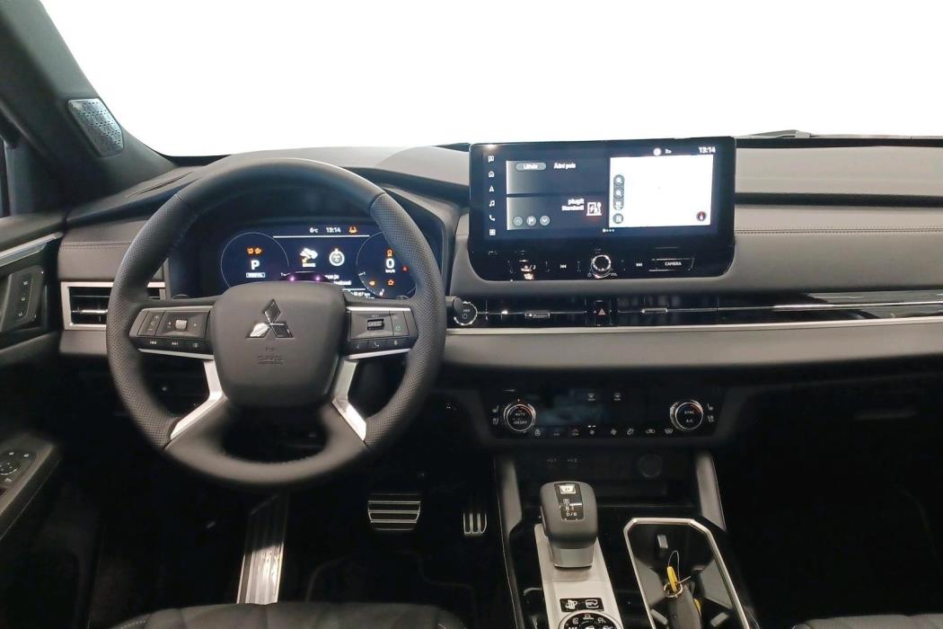 Mitsubishi Outlander 2026