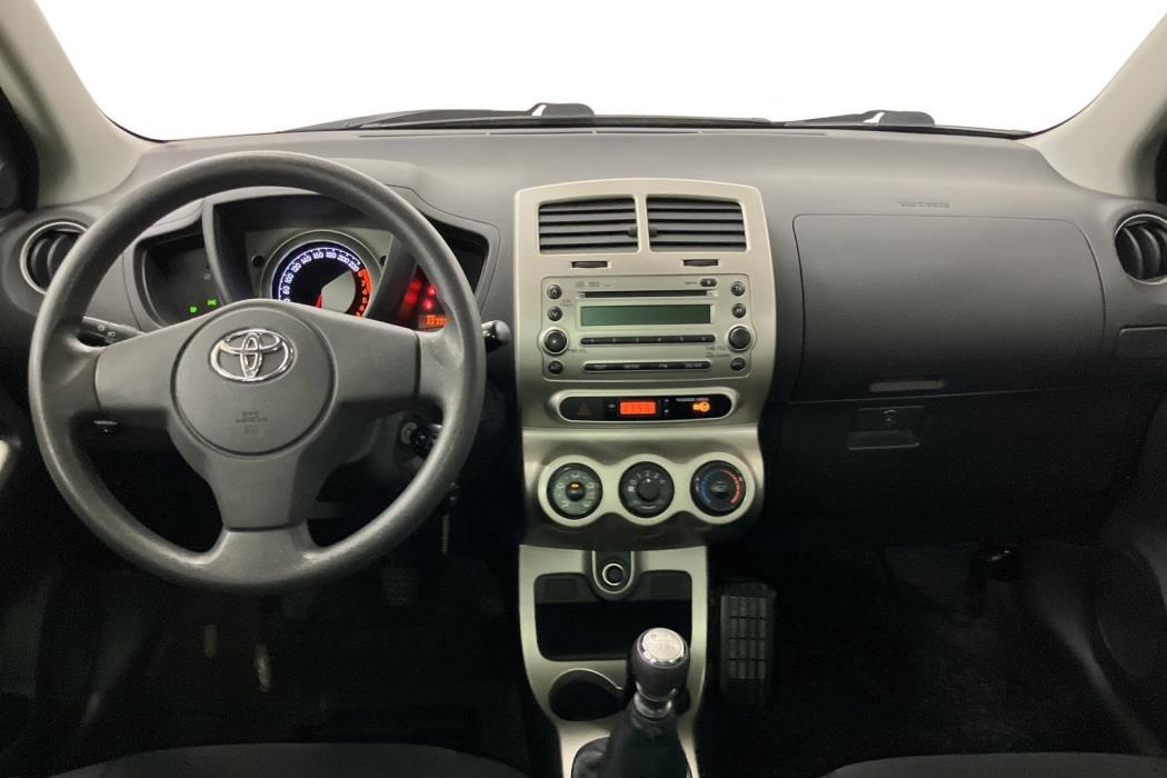 Toyota Urban Cruiser 2009