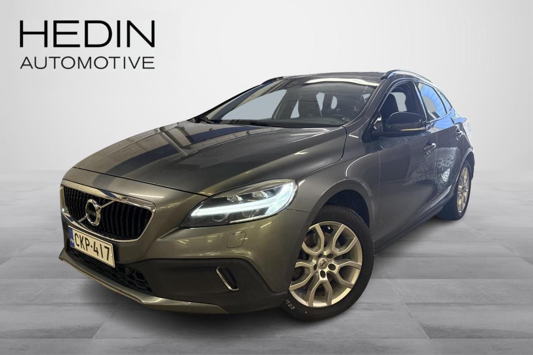VOLVO V40 Cross Country 2017