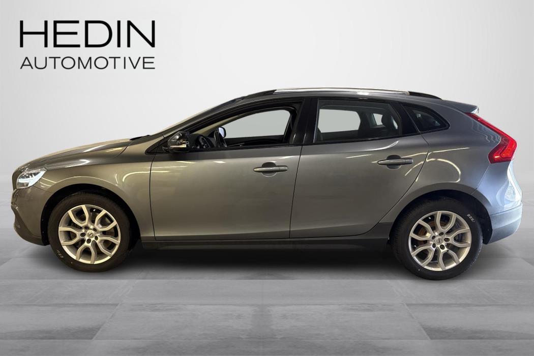 VOLVO V40 Cross Country 2017