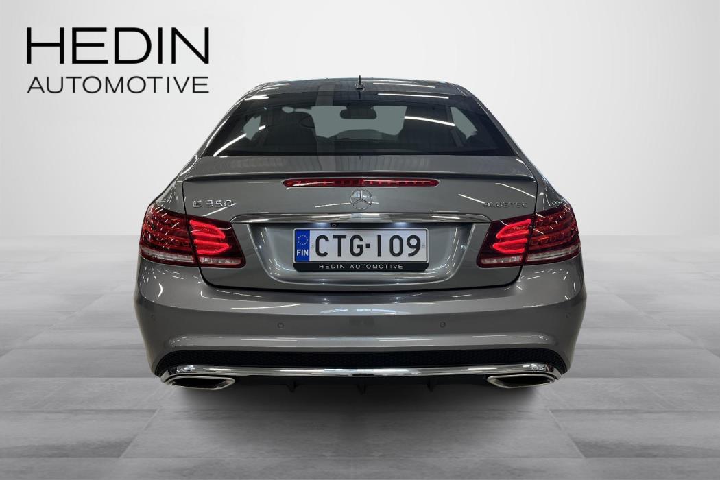 MERCEDES-BENZ E 2015