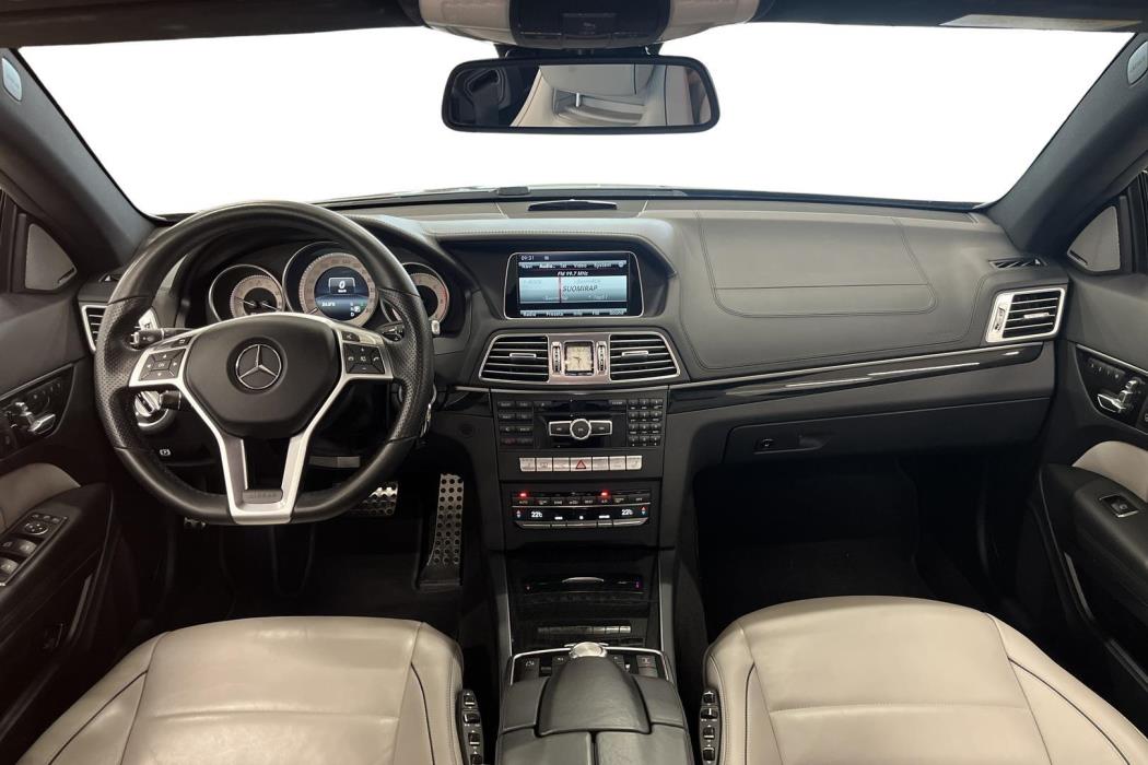 MERCEDES-BENZ E 2015