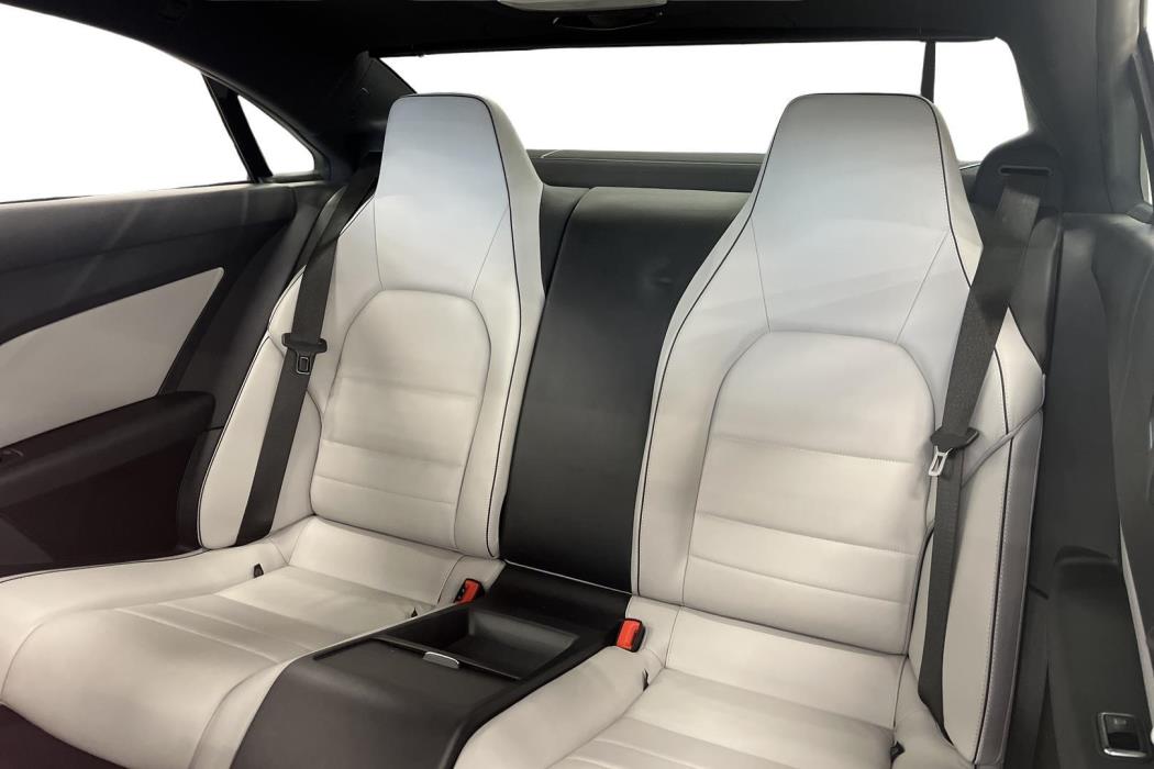 MERCEDES-BENZ E 2015