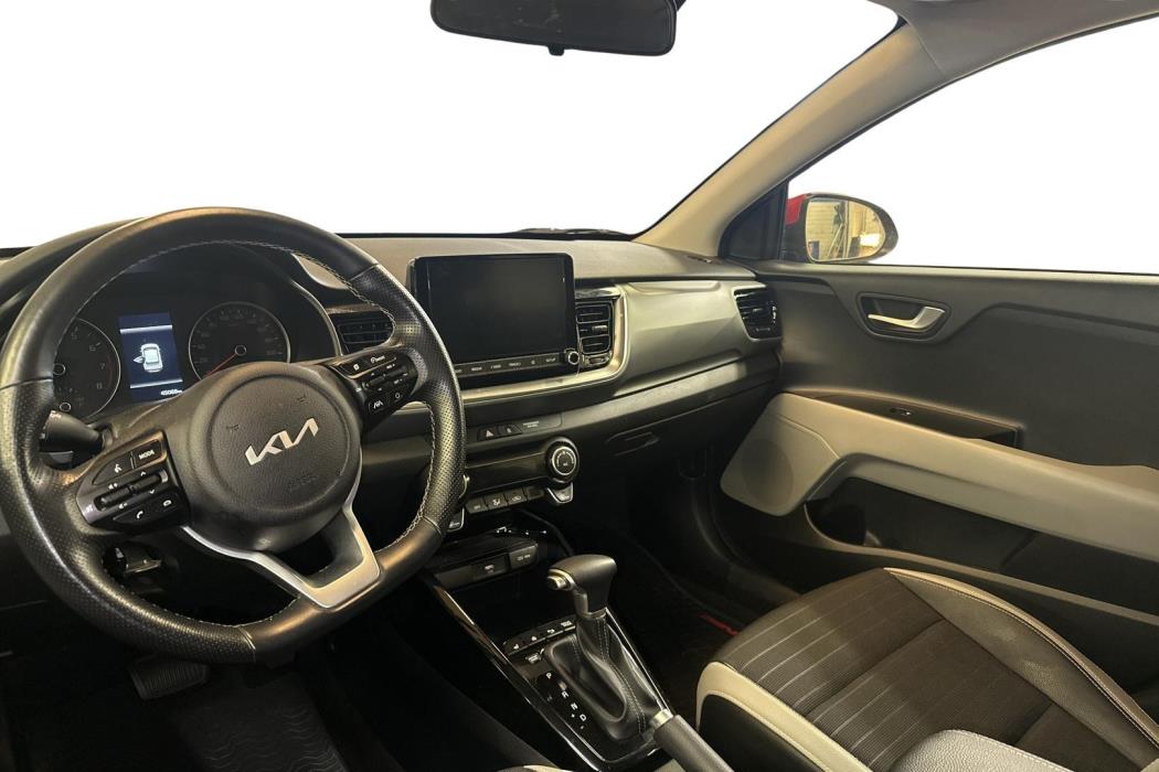 KIA STONIC 2022