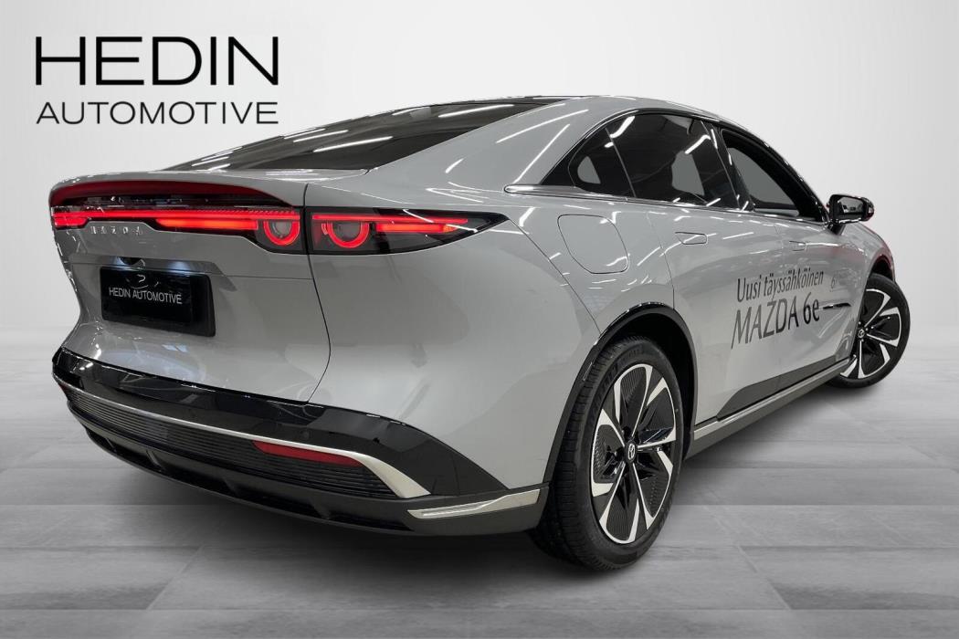 Mazda Mazda6e 2025