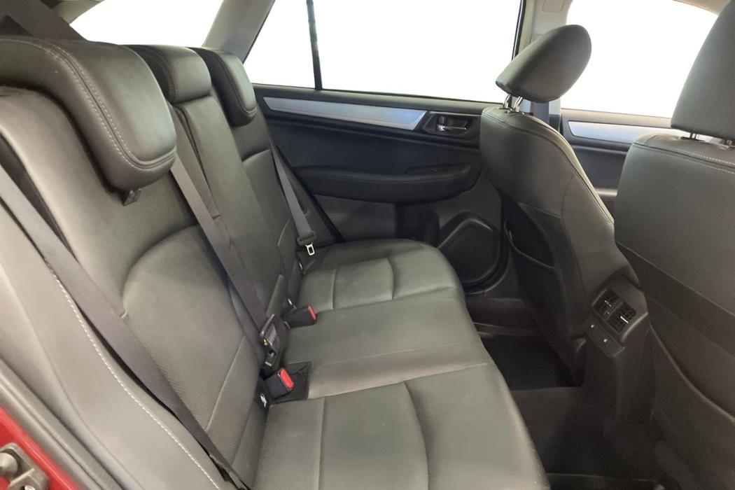 Subaru Outback 2018