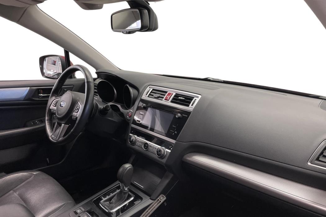 Subaru Outback 2018