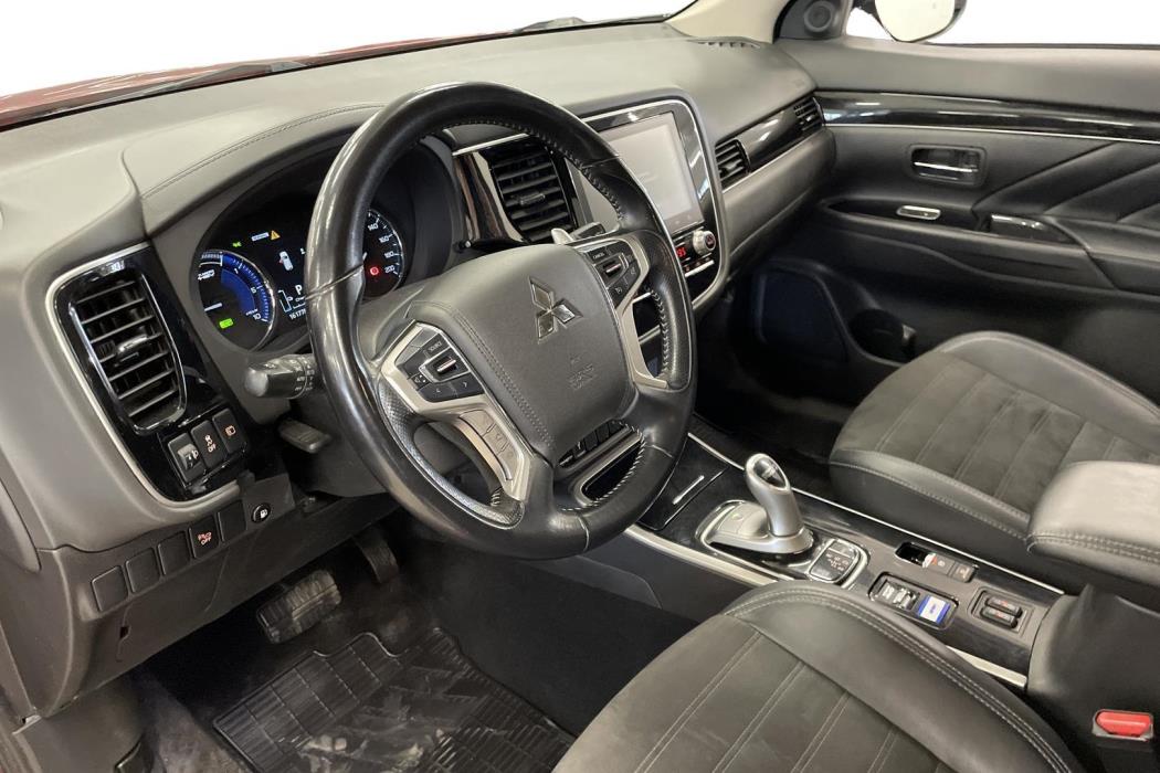 Mitsubishi Outlander PHEV 2019