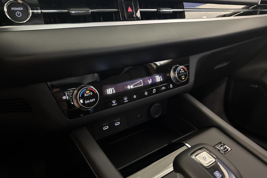 Mitsubishi Outlander 2026