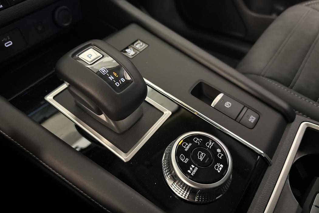 Mitsubishi Outlander 2026