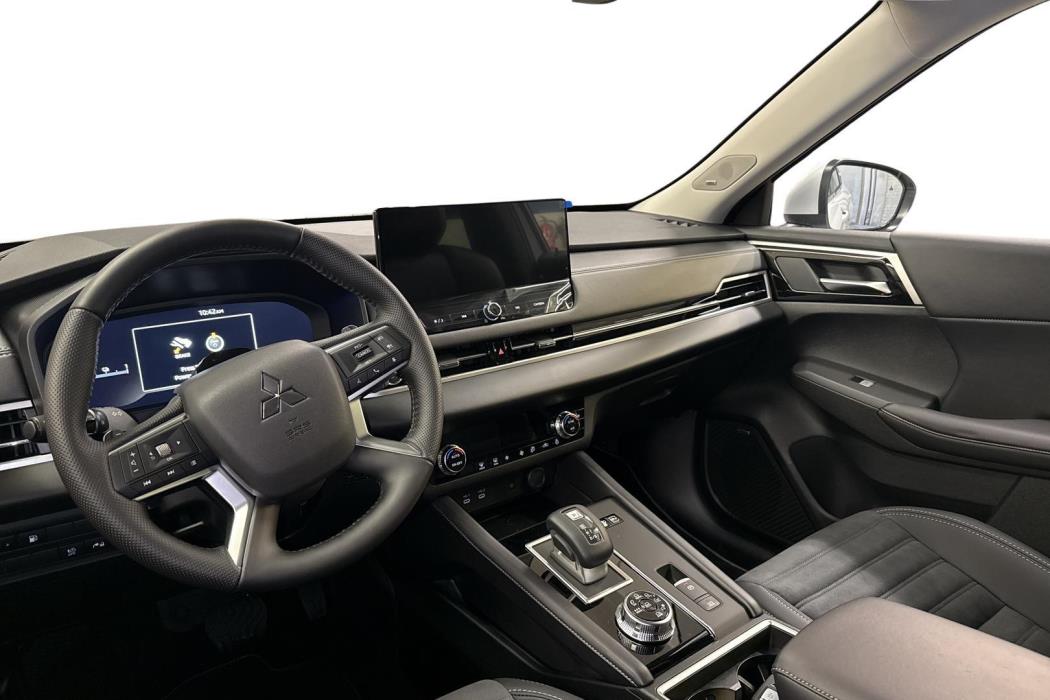 Mitsubishi Outlander 2026