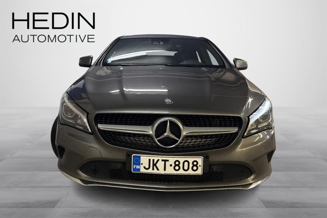MERCEDES-BENZ CLA 2017