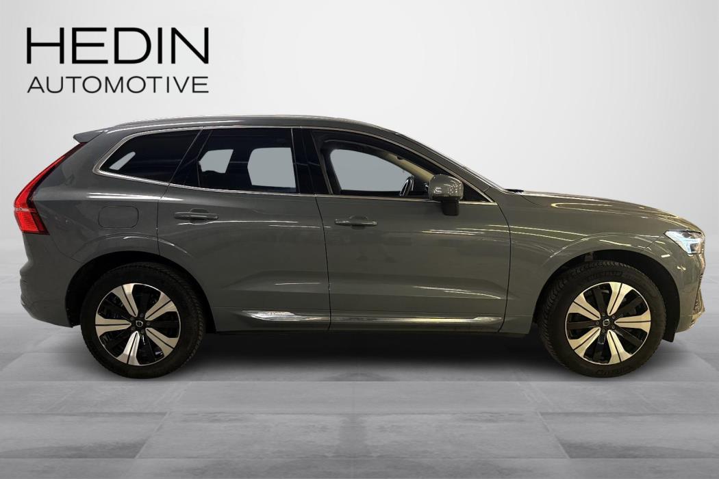 VOLVO XC60 2022