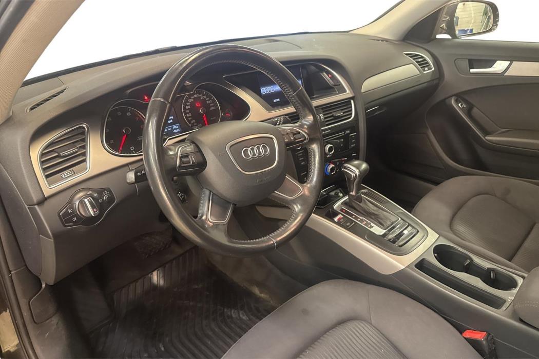AUDI A4 2013