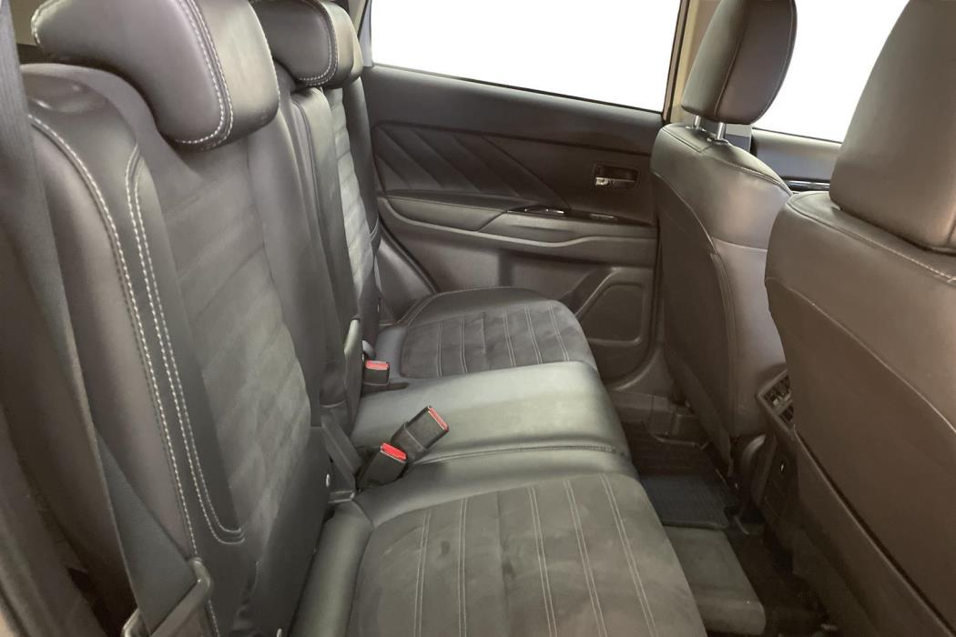 Mitsubishi Outlander PHEV 2018