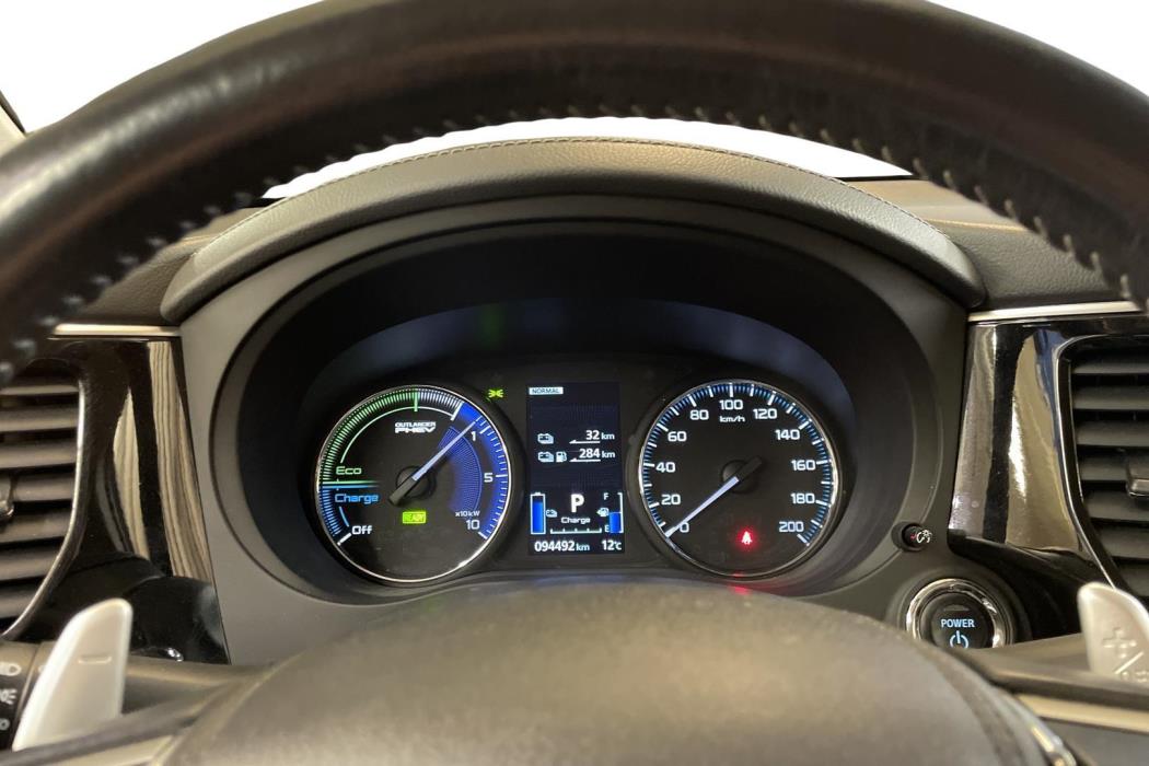 Mitsubishi Outlander PHEV 2018