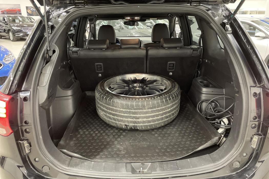 Mitsubishi Outlander PHEV 2021