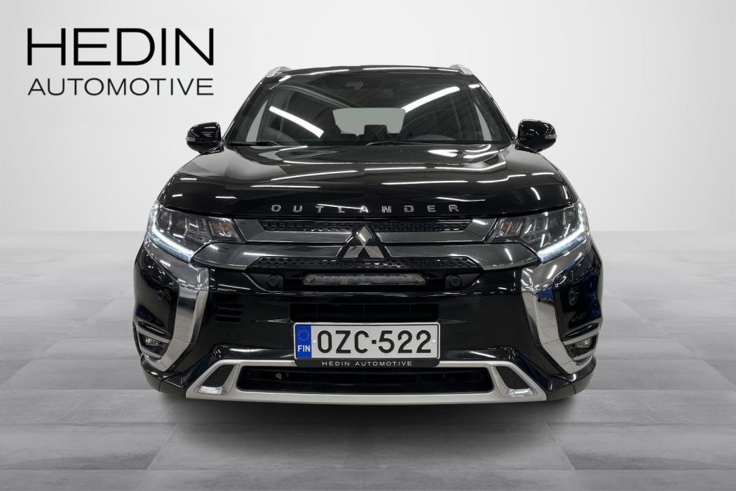 Mitsubishi Outlander PHEV 2021
