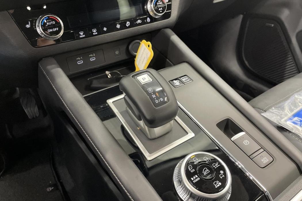 Mitsubishi Outlander 2026