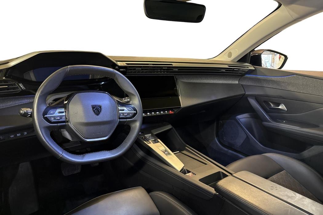PEUGEOT 408 2023