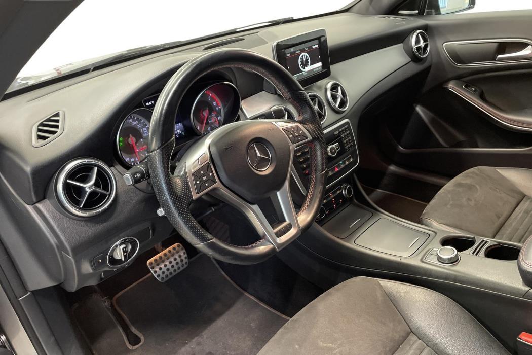 Mercedes-Benz CLA 2014