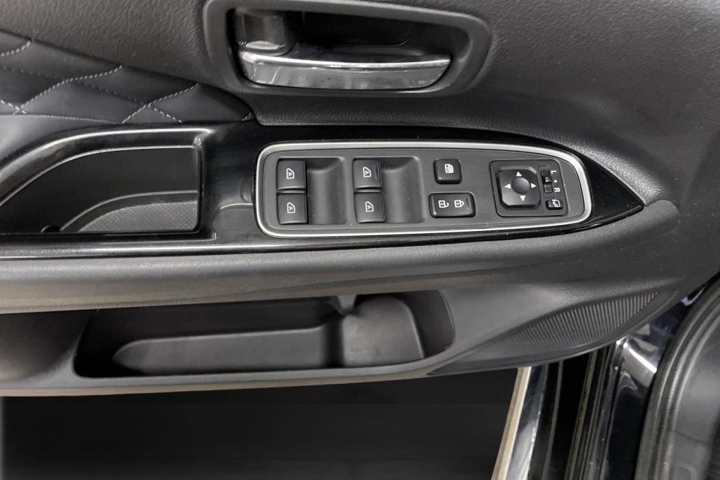 Mitsubishi Outlander PHEV 2019