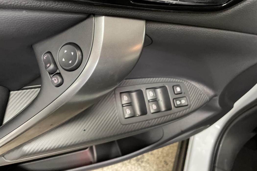 Mitsubishi Eclipse 2025