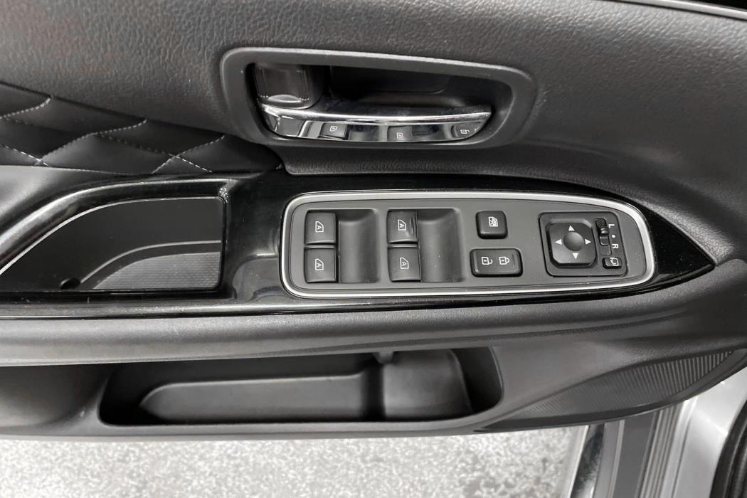 Mitsubishi Outlander PHEV 2020