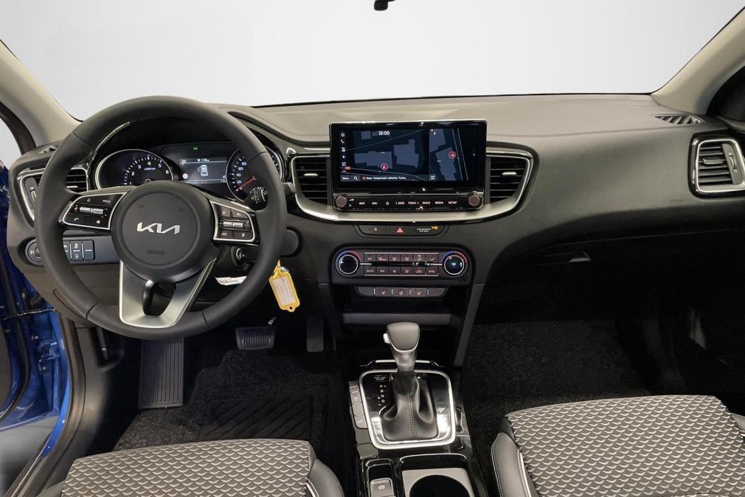 KIA XCeed 2025
