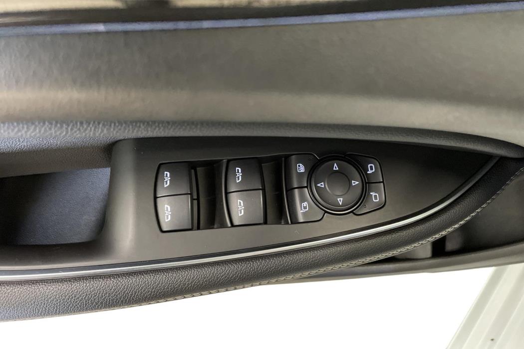 OPEL INSIGNIA 2022